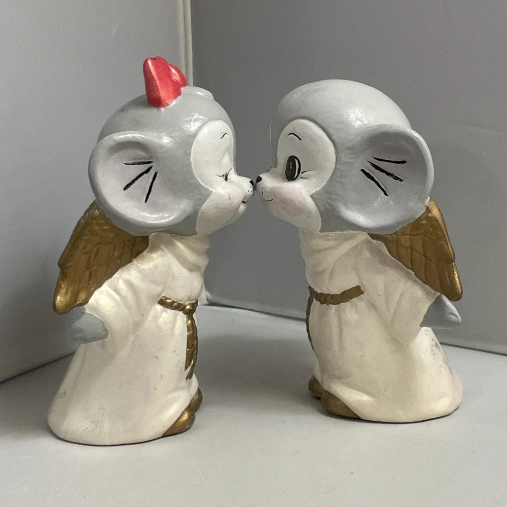 Kissing Mice Angels Handpainted Ceramic‎ Figurines 5